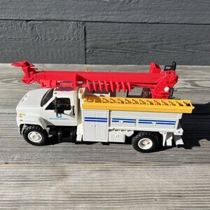 11" DG PRODUCTIONS -1996-2-1 Alliant Energy Pole Setter Auger Digger Truck